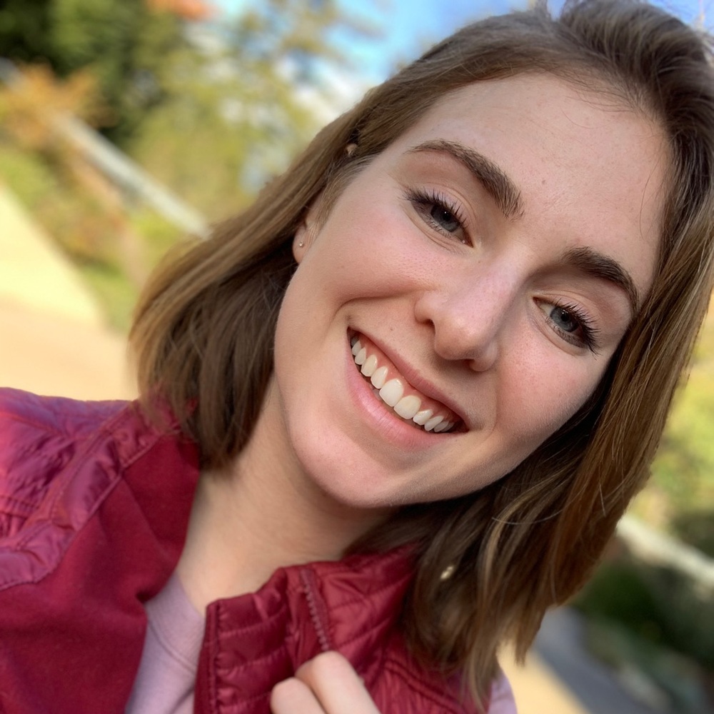 Meet your Posher, Nicole